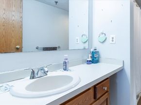 200 Cove Way 909, Quincy MA 02169