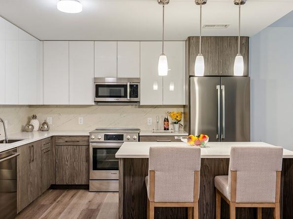 771 Harrison Ave 304, Boston MA 02118