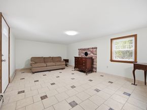 50 Harborview Rd, Hull MA 02045
