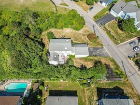 50 Harborview Rd, Hull MA 02045