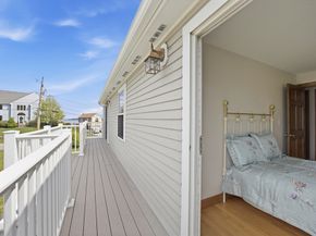 50 Harborview Rd, Hull MA 02045