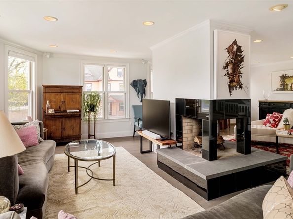 60 Dracut Street 5, Boston MA 02124
