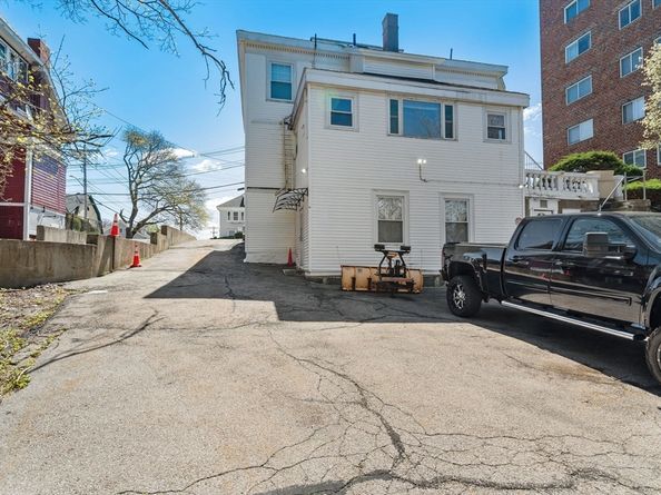 44 Greenleaf St, Quincy MA 02169