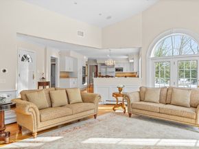 7 Lothrop Circle, Lexington MA 02420