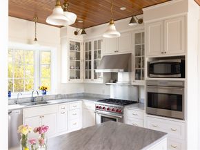 371 Walnut Street, Brookline MA 02445