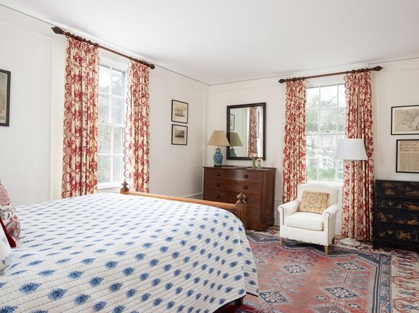 371 Walnut Street, Brookline MA 02445