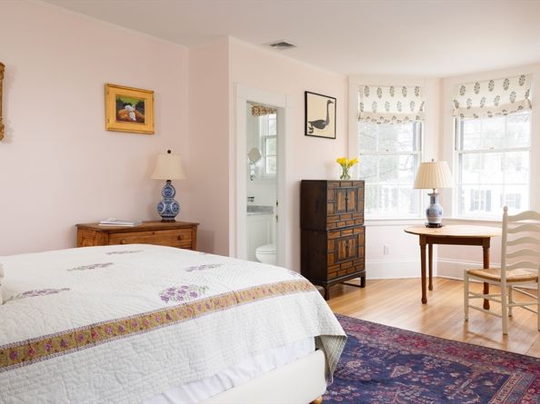 371 Walnut Street, Brookline MA 02445
