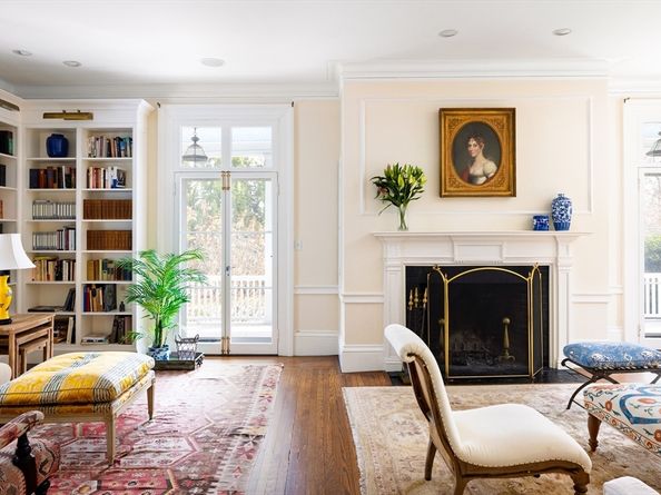 371 Walnut Street, Brookline MA 02445