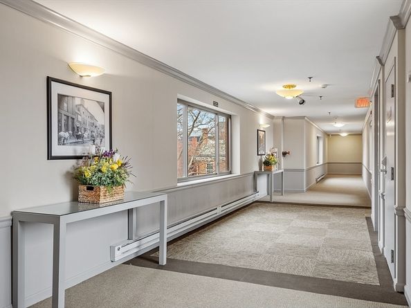 20 Central Street 402, Salem MA 01970