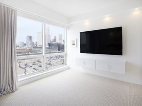 25 Channel Center St PH106, Boston MA 02210