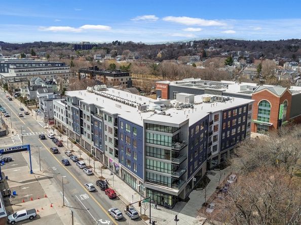 3531 Washington St 419, Boston MA 02130