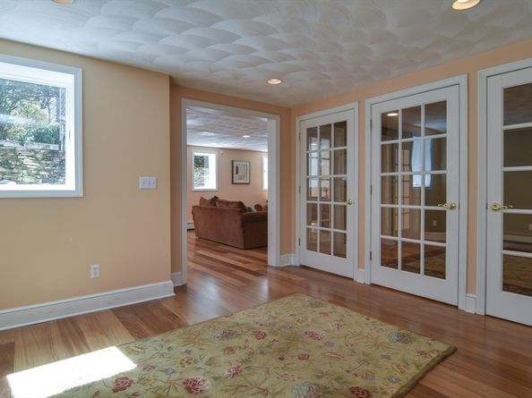 308 Harvard Rd, Stow MA 01775