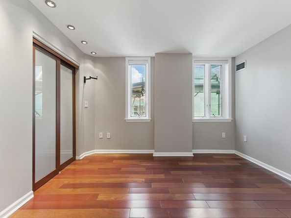 10 Rogers St PH19, Cambridge MA 02142