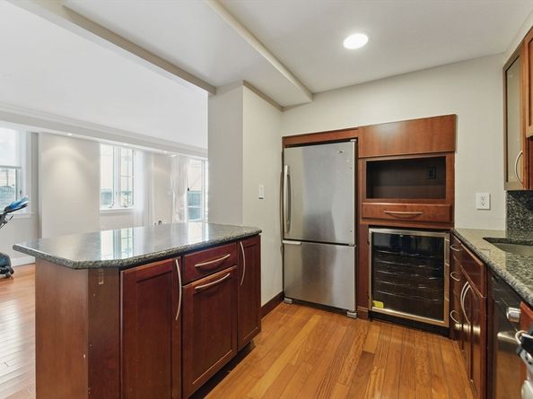 10 Rogers St PH19, Cambridge MA 02142