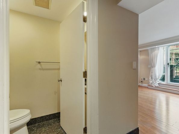 10 Rogers St PH19, Cambridge MA 02142