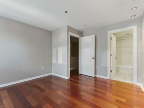 10 Rogers St PH19, Cambridge MA 02142