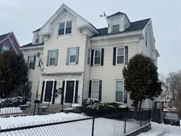 862 Main St, Worcester MA 01610