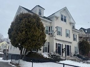 862 Main St, Worcester MA 01610