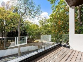 28 Wilson Cir 28, Newton MA 02461