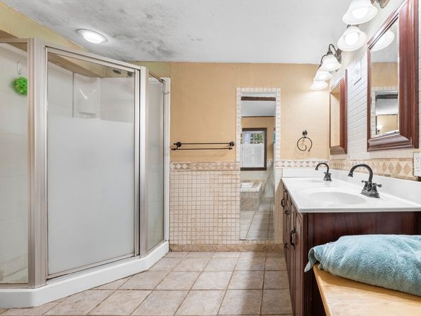 64 Worcester Street, West Boylston MA 01583