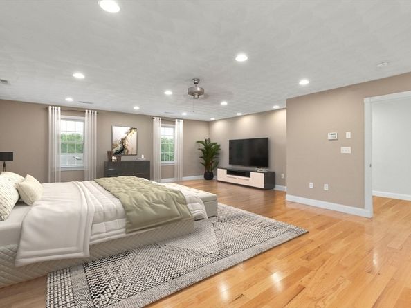 2 Dana Dr, Groveland MA 01834