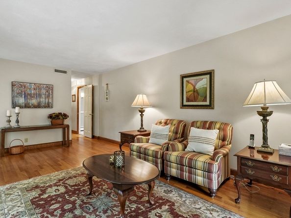 142 Montrose Avenue, Wakefield MA 01880
