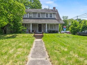 124 South Main St, Middleboro MA 02346