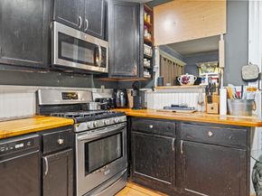 124 South Main St, Middleboro MA 02346