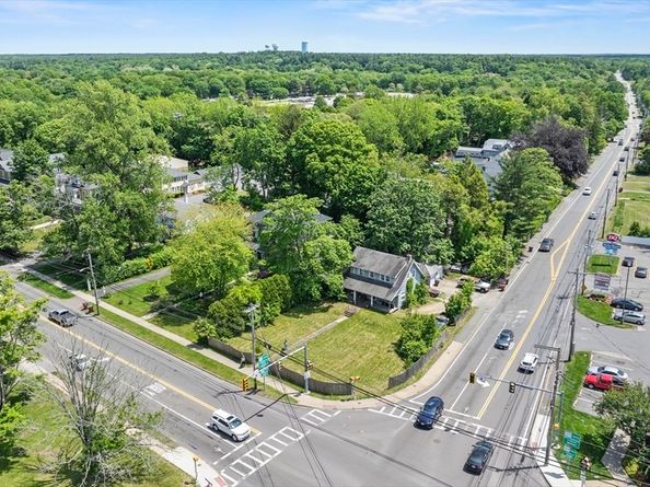 124 South Main St, Middleboro MA 02346