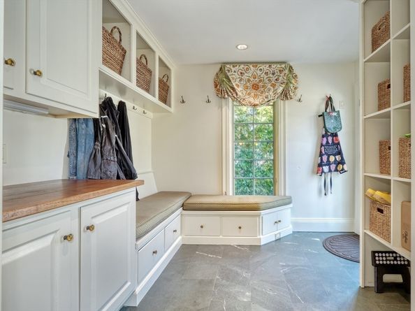 10 Sheffield Road, Winchester MA 01890
