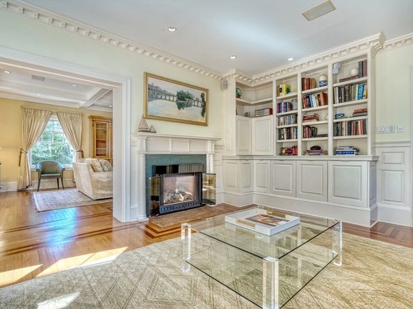 10 Sheffield Road, Winchester MA 01890