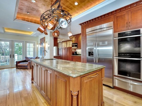 10 Sheffield Road, Winchester MA 01890