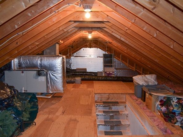 110 Mayflower Ridge Dr, Wareham MA 02571