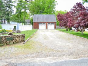 110 Mayflower Ridge Dr, Wareham MA 02571