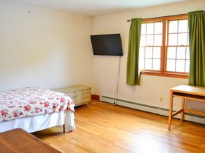 110 Mayflower Ridge Dr, Wareham MA 02571