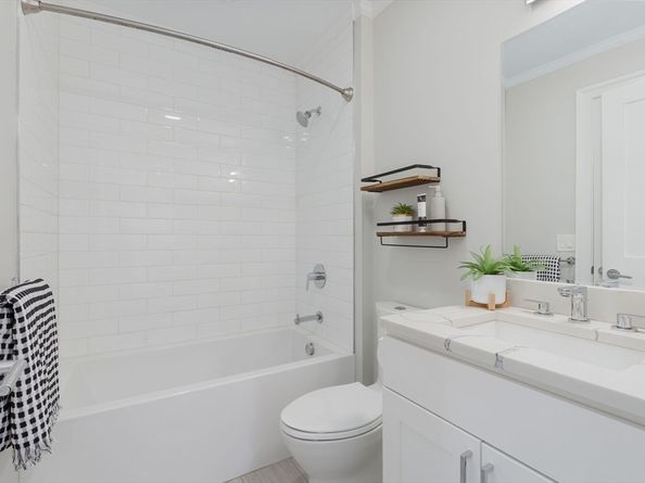 1650 Columbia Rd 2, Boston MA 02127