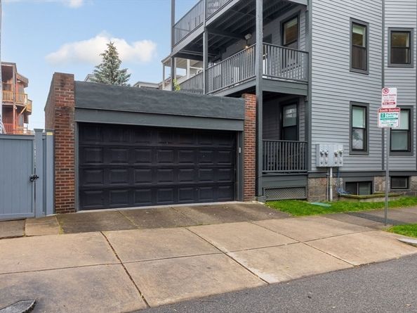 1650 Columbia Rd 2, Boston MA 02127
