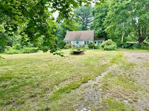 26 Old Summit Street, Halifax MA 02338
