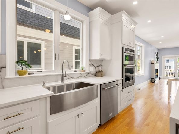 671 Boylston St 671, Newton MA 02459