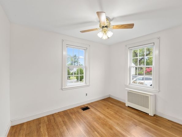 141 Hobart St, Braintree MA 02184