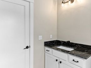 41 Kent St, Brockton MA 02302