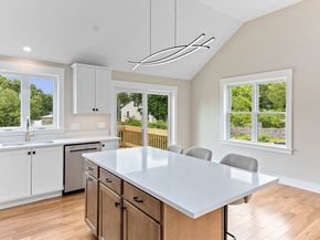 41 Kent St, Brockton MA 02302