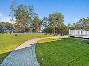 25 Salisbury Hill Blvd. 67, Worcester MA 01609