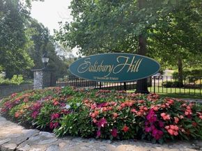 25 Salisbury Hill Blvd. 67, Worcester MA 01609