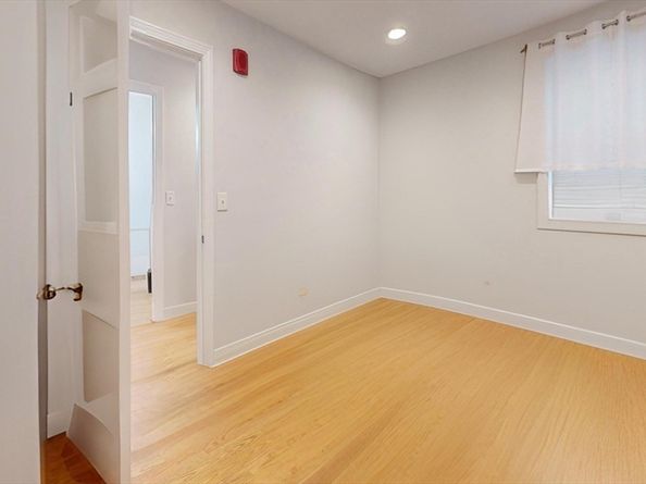 375 Dorchester St 1, Boston MA 02127