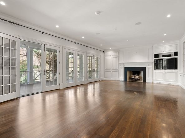 121 Livingston Road, Wellesley MA 02482