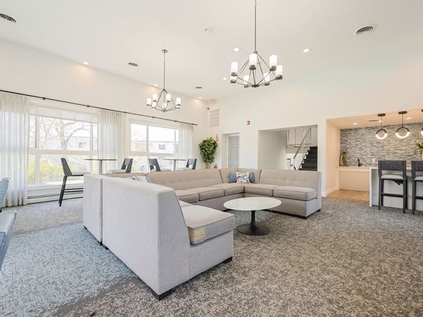 85 Commons Dr 212, Shrewsbury MA 01545