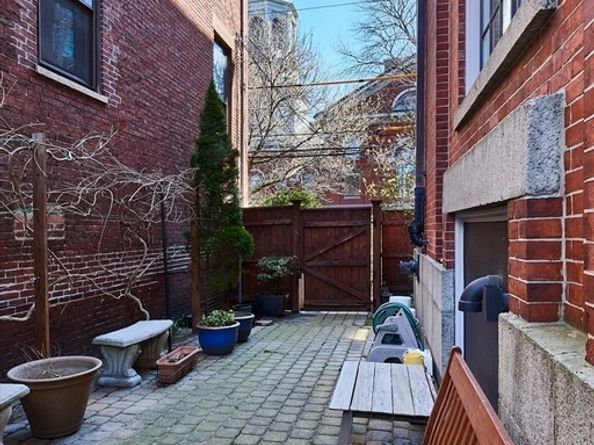 101 3rd St 2, Cambridge MA 02141