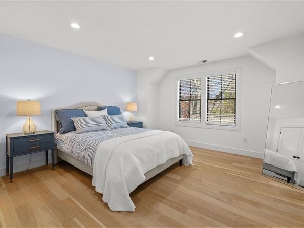 90 Norfolk St, Needham MA 02492