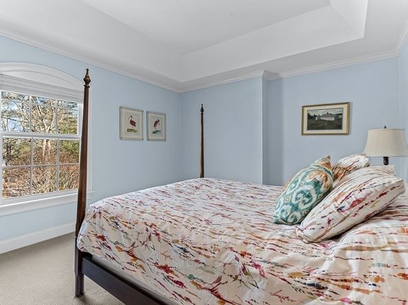 5 Deer Path, Natick MA 01760